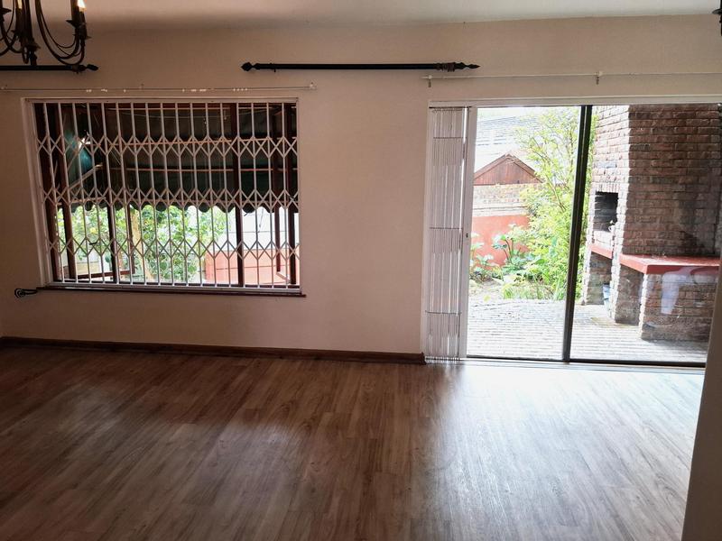 3 Bedroom Property for Sale in Kenridge Western Cape